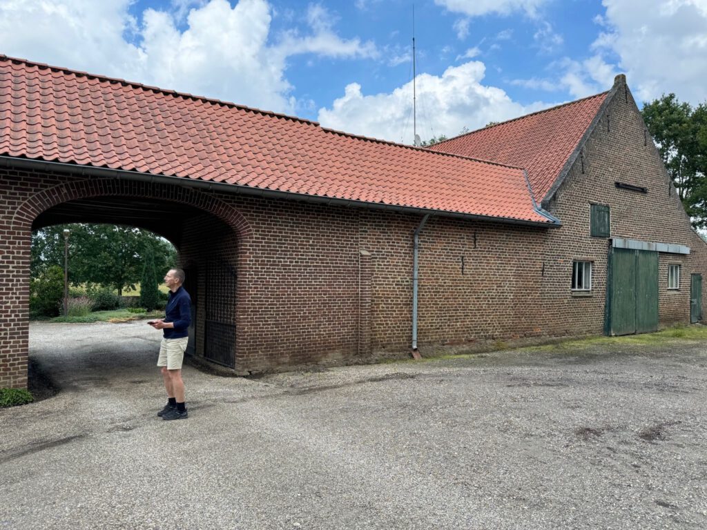 Inrijpoort Klein Dasselray
